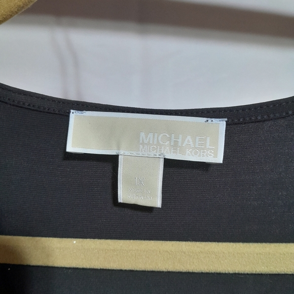 MICHAEL Michael Kors Black Cold Shoulder Top - Picture 2 of 3